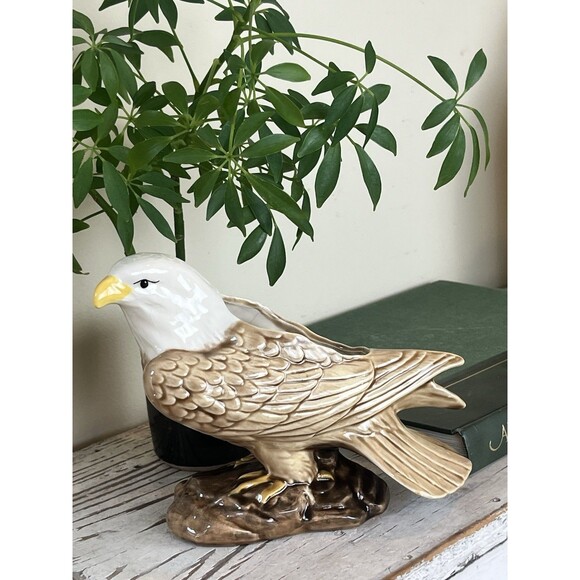 Vintage American Bald Eagle Planter / Bird Pot Made in Japan / Majestic / Retro - Picture 5 of 8